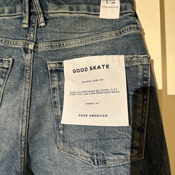 Good American Good Skate Wide Leg Jeans - Picture 6 of 9